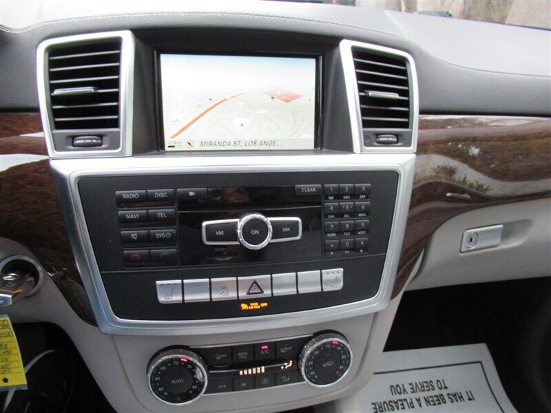 2014 Mercedes-Benz GL 450 4MATIC   - Photo 22 - Sherman Oaks, CA 91423