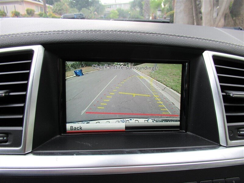2014 Mercedes-Benz GL 450 4MATIC   - Photo 24 - Sherman Oaks, CA 91423