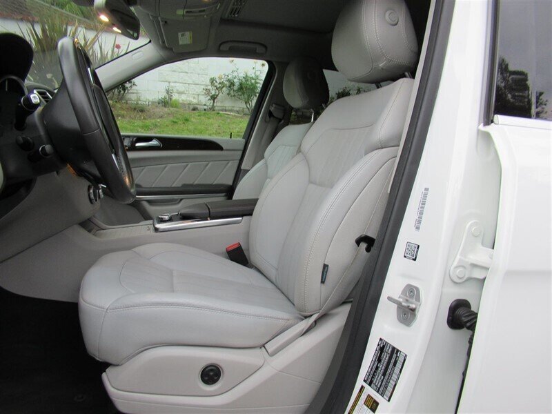 2014 Mercedes-Benz GL 450 4MATIC   - Photo 15 - Sherman Oaks, CA 91423