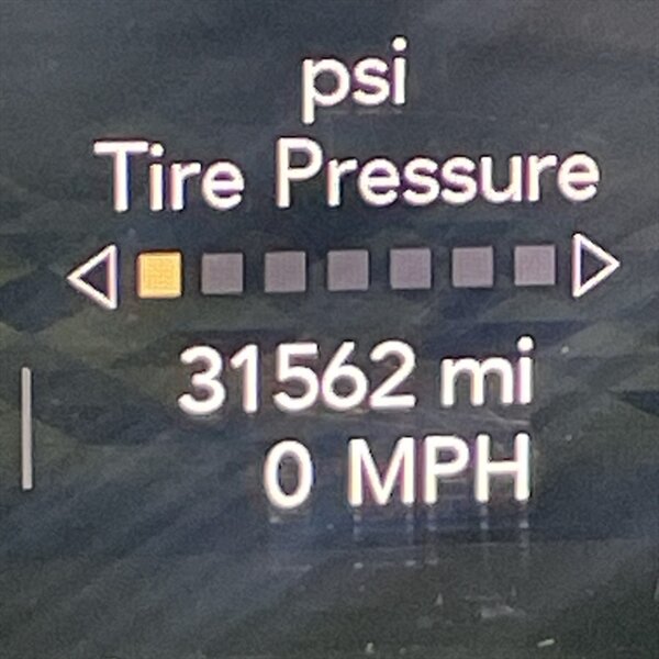 2023 Jeep Wrangler Rubicon 4xe   - Photo 16 - Sherman Oaks, CA 91423