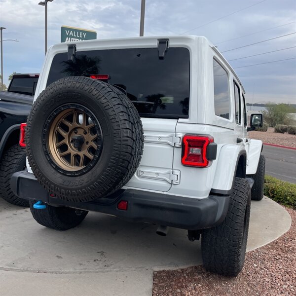 2023 Jeep Wrangler Rubicon 4xe   - Photo 6 - Sherman Oaks, CA 91423