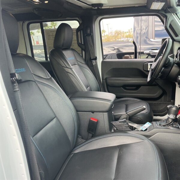 2023 Jeep Wrangler Rubicon 4xe   - Photo 13 - Sherman Oaks, CA 91423