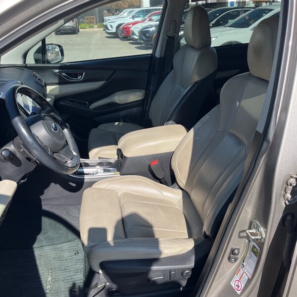 2019 Subaru Ascent Limited 8-Passenger   - Photo 11 - Sherman Oaks, CA 91423