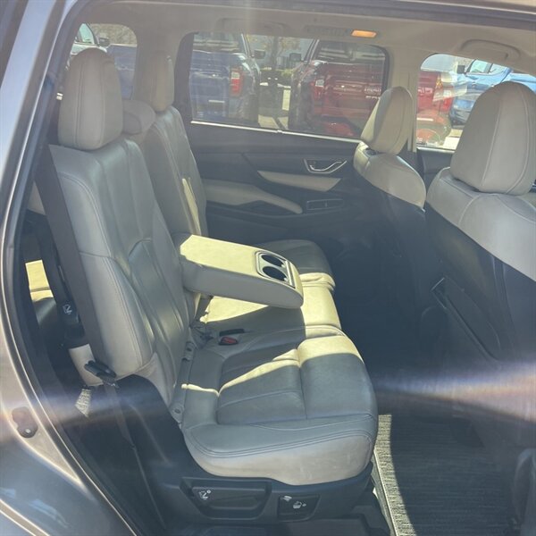 2019 Subaru Ascent Limited 8-Passenger   - Photo 16 - Sherman Oaks, CA 91423