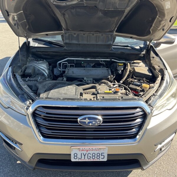 2019 Subaru Ascent Limited 8-Passenger   - Photo 9 - Sherman Oaks, CA 91423