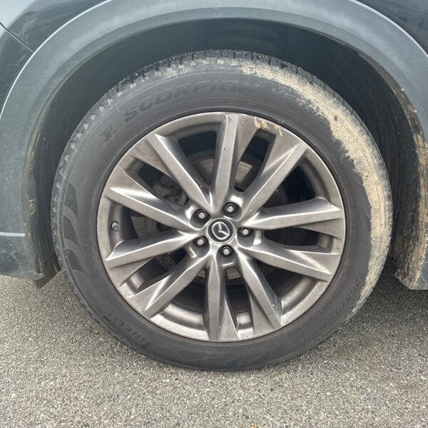 2018 Mazda CX-9 Signature   - Photo 14 - Sherman Oaks, CA 91423