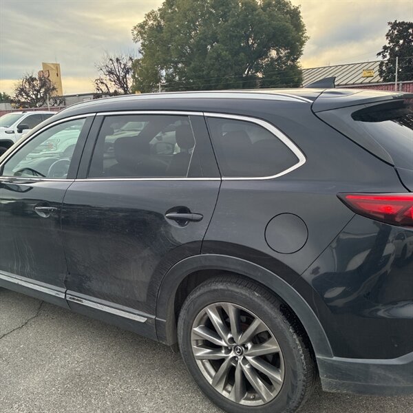 2018 Mazda CX-9 Signature   - Photo 7 - Sherman Oaks, CA 91423