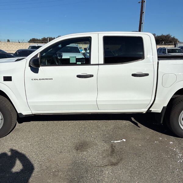 2023 Chevrolet Colorado Work Truck   - Photo 5 - Sherman Oaks, CA 91423