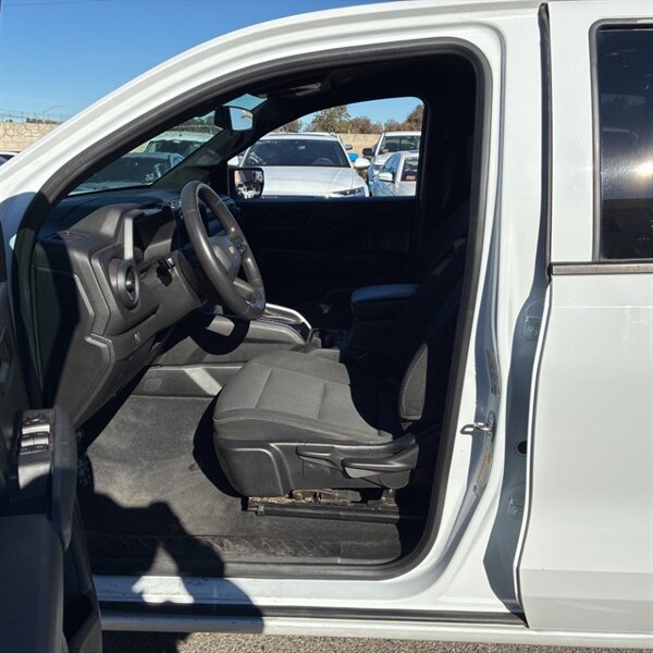 2023 Chevrolet Colorado Work Truck   - Photo 13 - Sherman Oaks, CA 91423