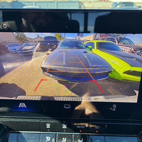 2023 Chevrolet Colorado Work Truck   - Photo 23 - Sherman Oaks, CA 91423