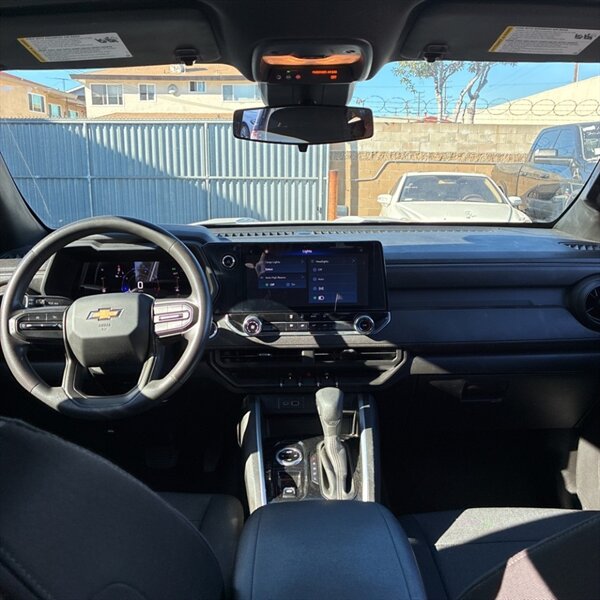 2023 Chevrolet Colorado Work Truck   - Photo 16 - Sherman Oaks, CA 91423