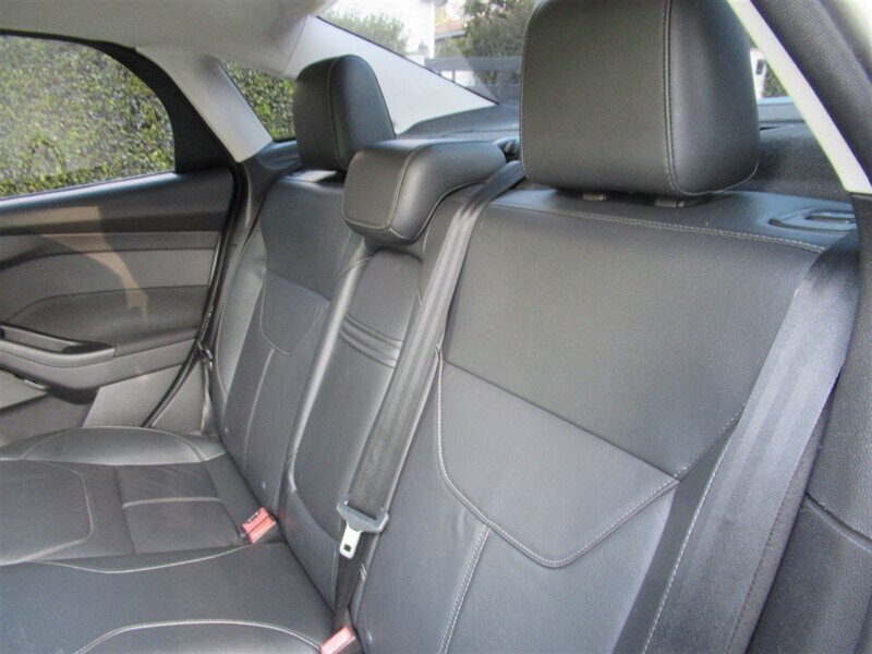 2015 Ford Focus Titanium   - Photo 25 - Sherman Oaks, CA 91423