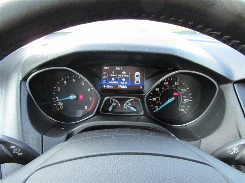 2015 Ford Focus Titanium   - Photo 19 - Sherman Oaks, CA 91423