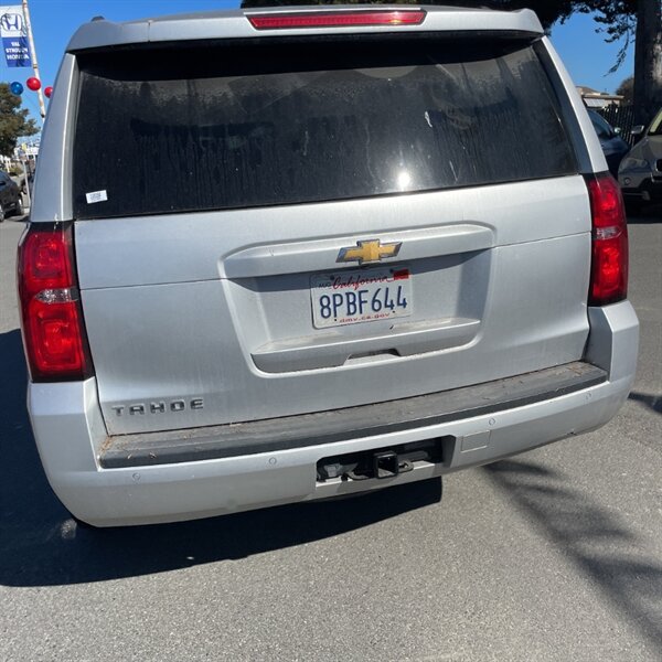 2017 Chevrolet Tahoe LT   - Photo 5 - Sherman Oaks, CA 91423