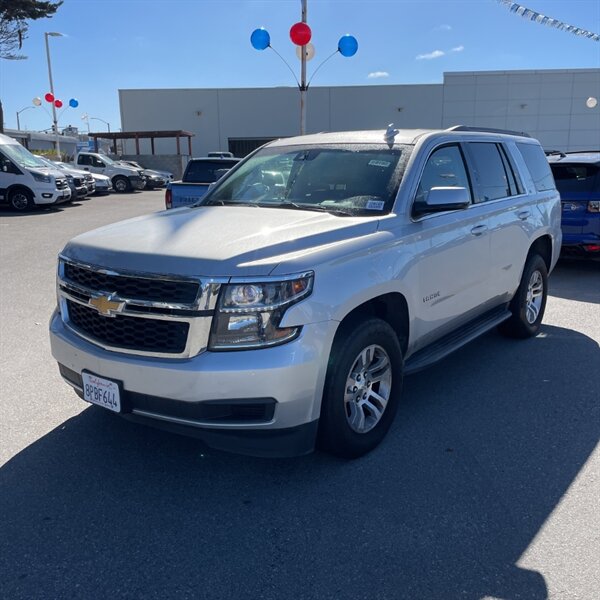 2017 Chevrolet Tahoe LT   - Photo 4 - Sherman Oaks, CA 91423