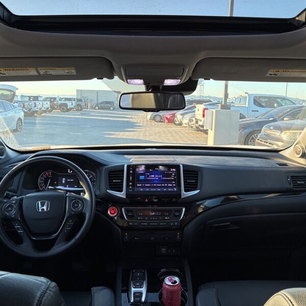 2017 Honda Pilot Touring   - Photo 26 - Sherman Oaks, CA 91423