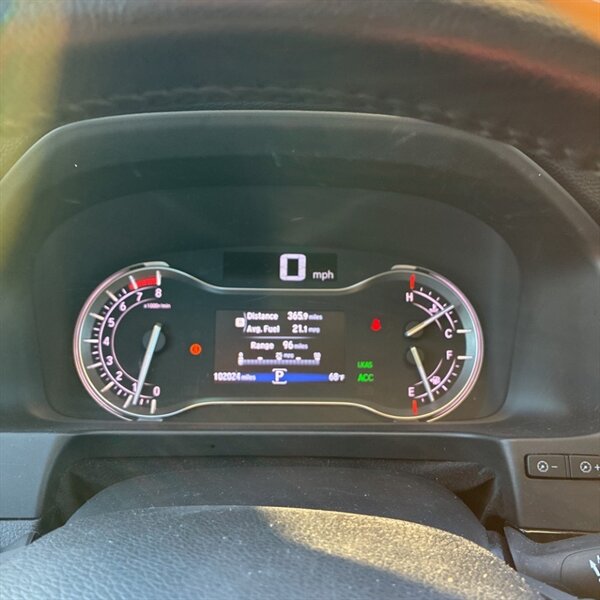 2017 Honda Pilot Touring   - Photo 23 - Sherman Oaks, CA 91423