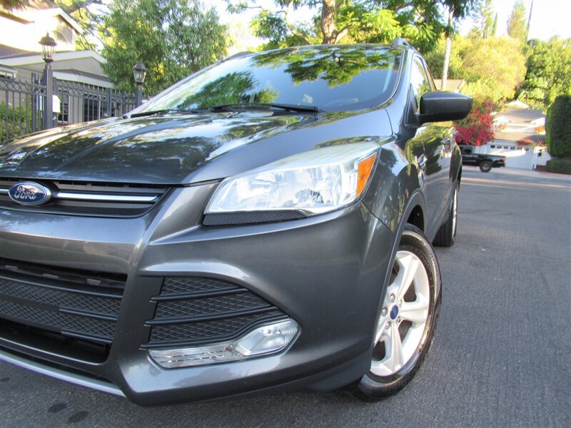 2016 Ford Escape SE   - Photo 34 - Sherman Oaks, CA 91423
