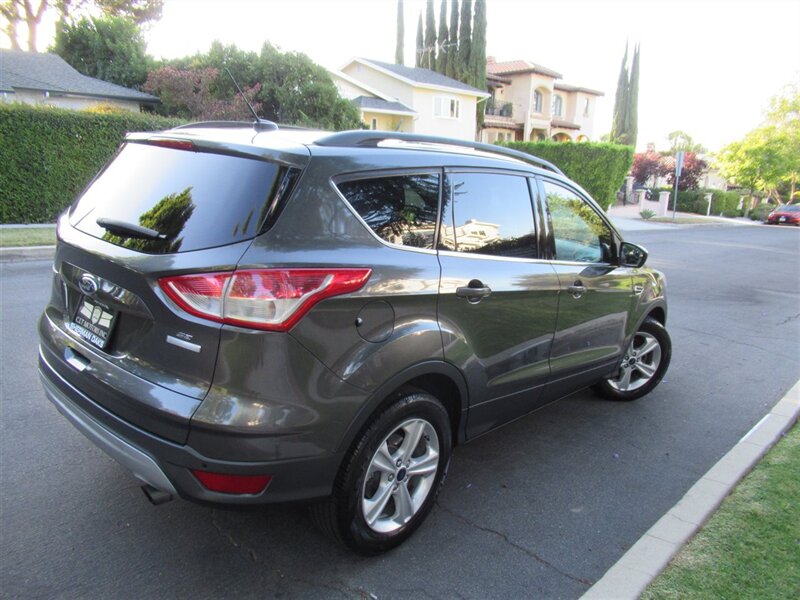 2016 Ford Escape SE   - Photo 7 - Sherman Oaks, CA 91423