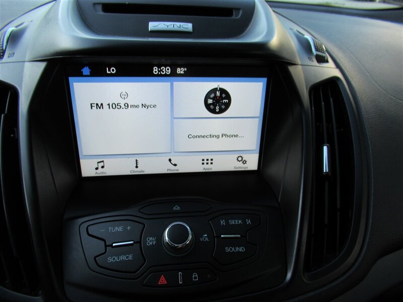 2016 Ford Escape SE   - Photo 18 - Sherman Oaks, CA 91423