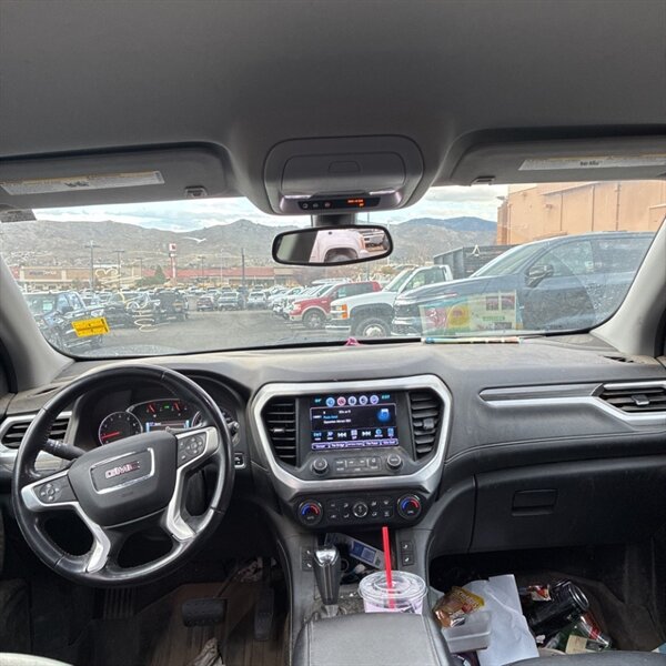 2019 GMC Acadia SLT-1   - Photo 19 - Sherman Oaks, CA 91423