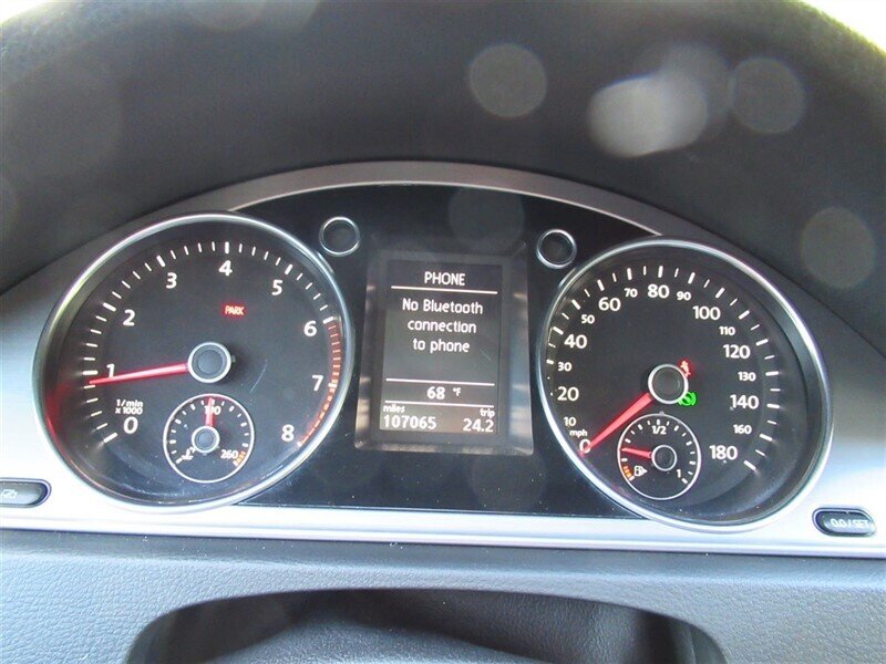 2013 Volkswagen CC Lux PZEV   - Photo 19 - Sherman Oaks, CA 91423