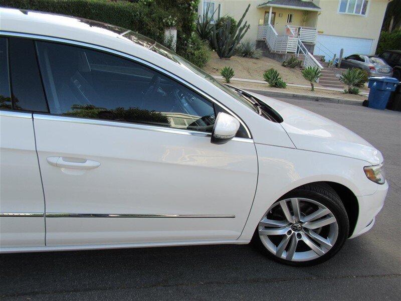 2013 Volkswagen CC Lux PZEV   - Photo 32 - Sherman Oaks, CA 91423