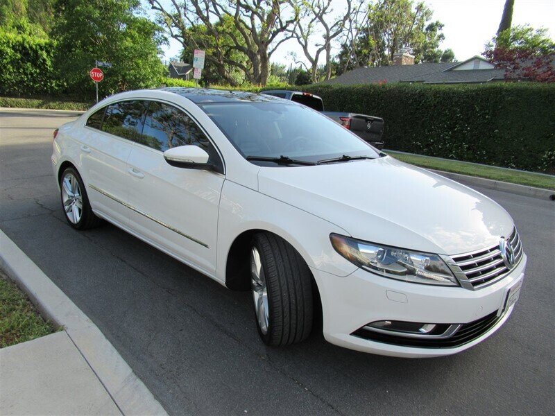 2013 Volkswagen CC Lux PZEV   - Photo 9 - Sherman Oaks, CA 91423