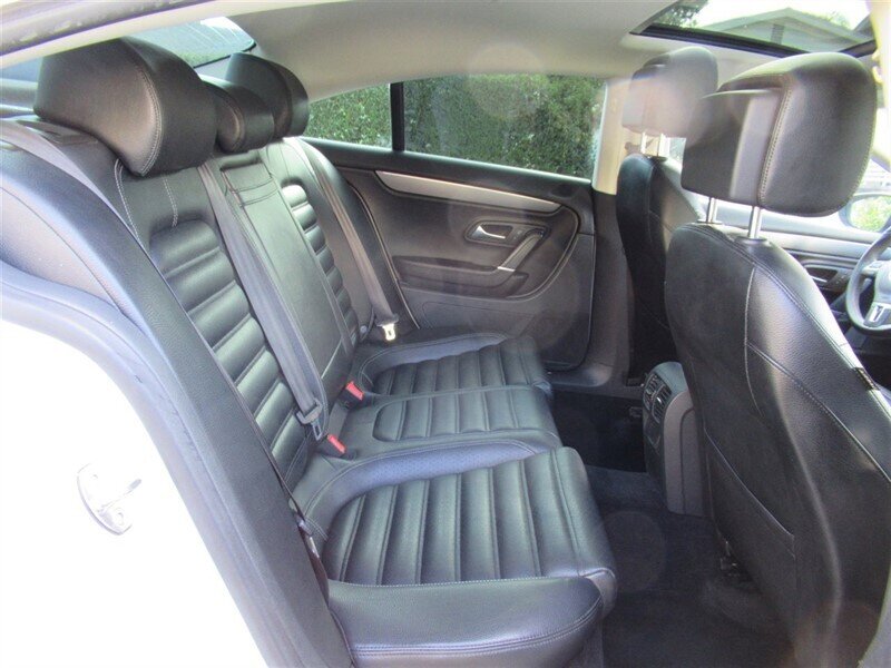 2013 Volkswagen CC Lux PZEV   - Photo 29 - Sherman Oaks, CA 91423