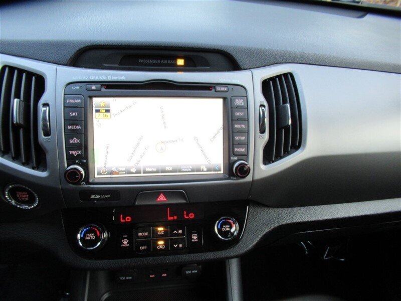 2014 Kia Sportage EX Luxury   - Photo 18 - Sherman Oaks, CA 91423