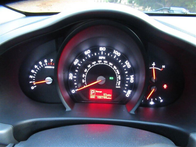 2014 Kia Sportage EX Luxury   - Photo 16 - Sherman Oaks, CA 91423