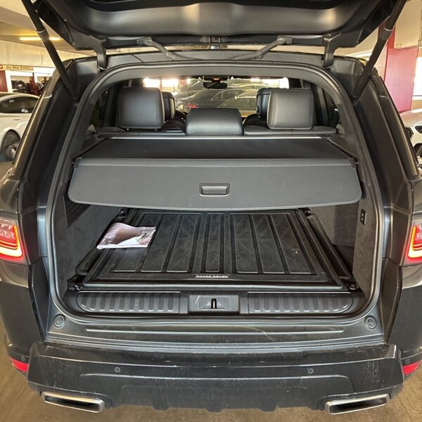 2021 Land Rover Range Rover Sport HSE Silver Edition   - Photo 10 - Sherman Oaks, CA 91423