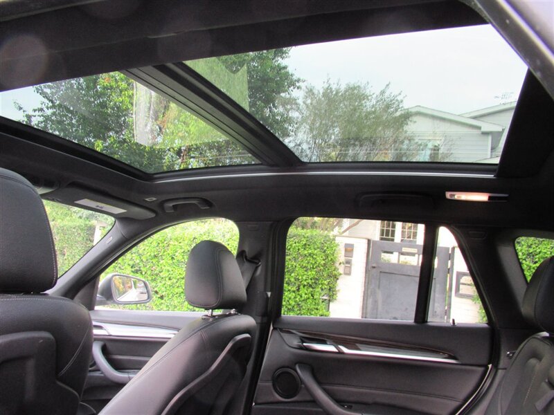 2016 BMW X1 xDrive28i   - Photo 31 - Sherman Oaks, CA 91423