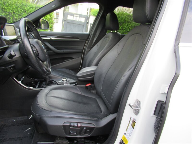 2016 BMW X1 xDrive28i   - Photo 18 - Sherman Oaks, CA 91423