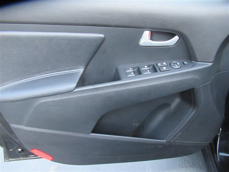 2014 Kia Sportage EX   - Photo 15 - Sherman Oaks, CA 91423