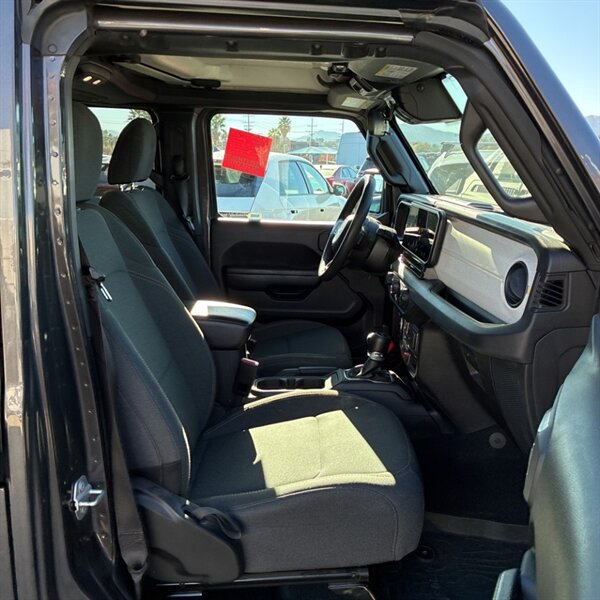 2024 Jeep Wrangler Sport S 4xe   - Photo 16 - Sherman Oaks, CA 91423