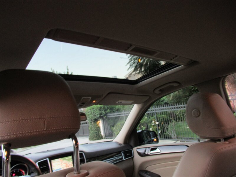 2015 Mercedes-Benz ML 350   - Photo 33 - Sherman Oaks, CA 91423