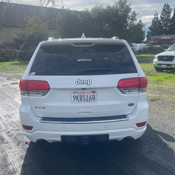 2021 Jeep Grand Cherokee Overland   - Photo 7 - Sherman Oaks, CA 91423