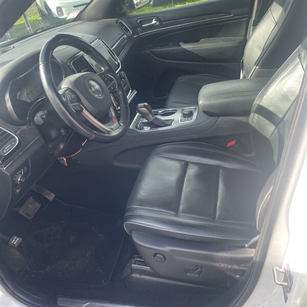 2021 Jeep Grand Cherokee Overland   - Photo 16 - Sherman Oaks, CA 91423