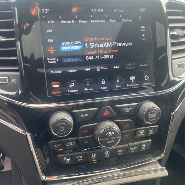 2021 Jeep Grand Cherokee Overland   - Photo 23 - Sherman Oaks, CA 91423