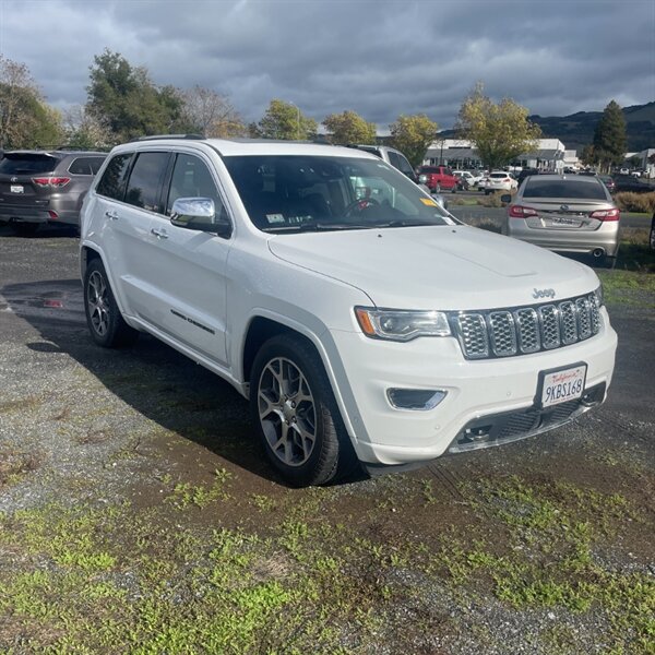 2021 Jeep Grand Cherokee Overland   - Photo 1 - Sherman Oaks, CA 91423