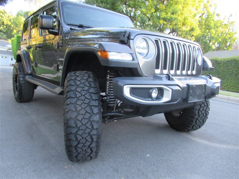 2019 Jeep Wrangler Sahara   - Photo 4 - Sherman Oaks, CA 91423