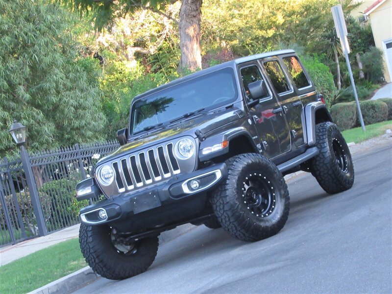 2019 Jeep Wrangler Sahara   - Photo 5 - Sherman Oaks, CA 91423