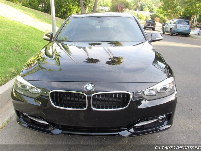 2013 BMW 328i   - Photo 10 - Sherman Oaks, CA 91423