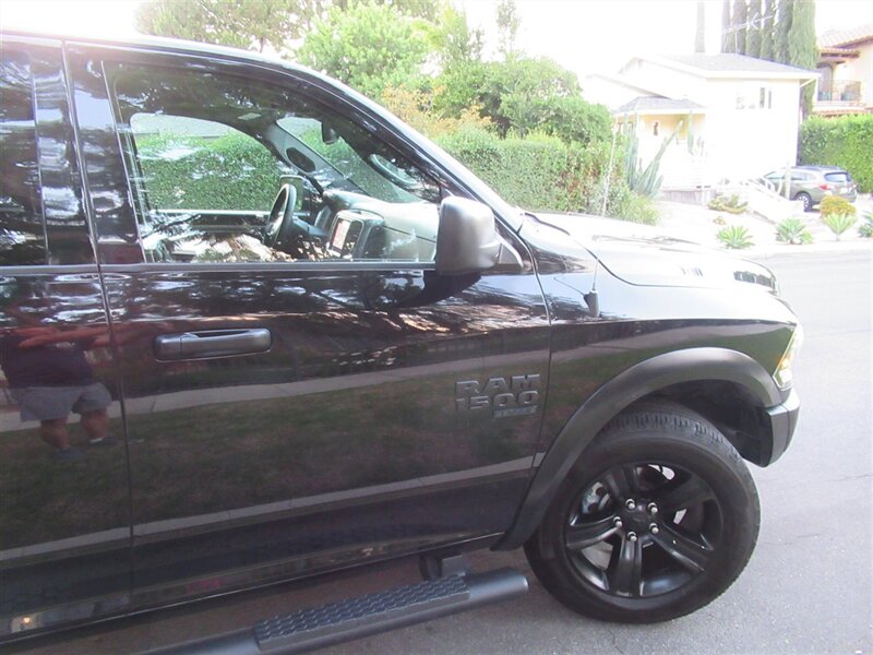 2022 RAM 1500 Classic SLT   - Photo 37 - Sherman Oaks, CA 91423
