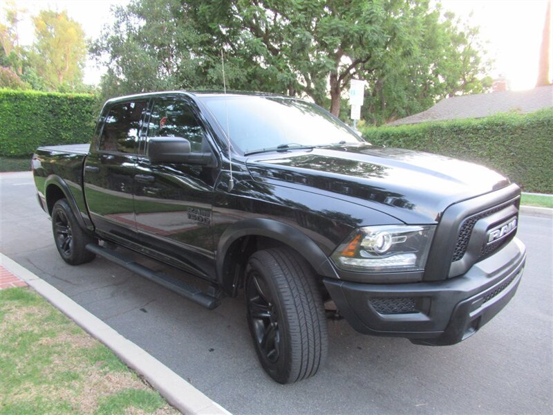 2022 RAM 1500 Classic SLT   - Photo 17 - Sherman Oaks, CA 91423
