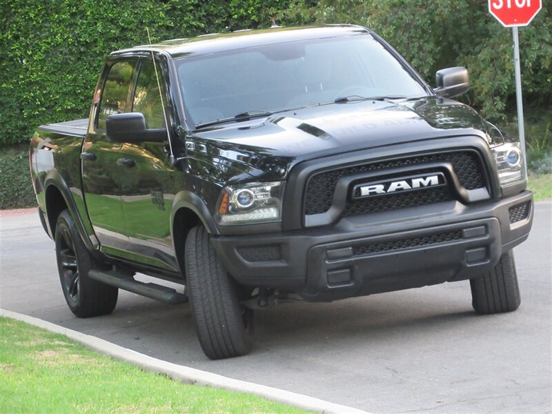 2022 RAM 1500 Classic SLT   - Photo 2 - Sherman Oaks, CA 91423