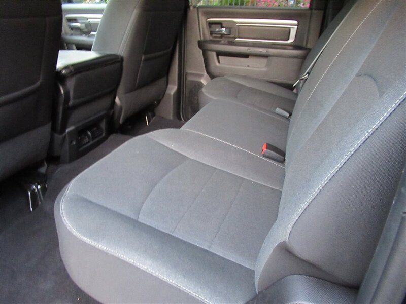 2022 RAM 1500 Classic SLT   - Photo 31 - Sherman Oaks, CA 91423