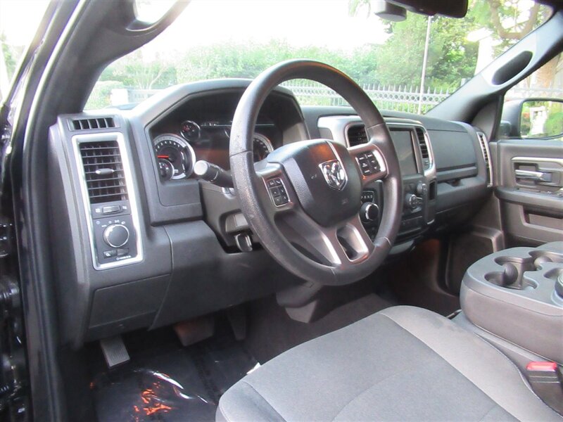 2022 RAM 1500 Classic SLT   - Photo 21 - Sherman Oaks, CA 91423
