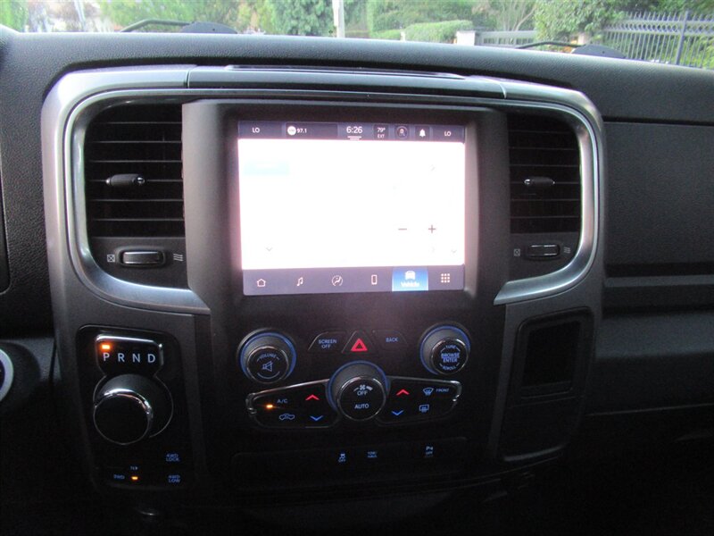 2022 RAM 1500 Classic SLT   - Photo 25 - Sherman Oaks, CA 91423